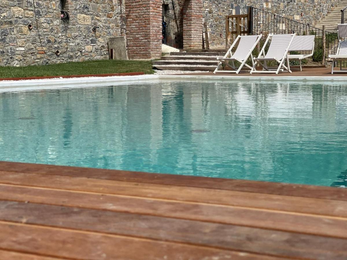 Agriturismo La Burlanda فوسدينوفو المظهر الخارجي الصورة