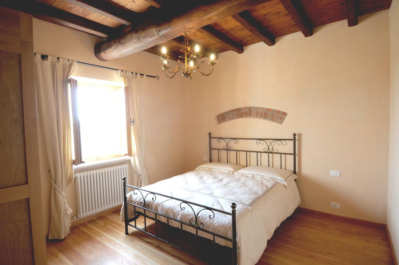 Agriturismo La Burlanda فوسدينوفو المظهر الخارجي الصورة