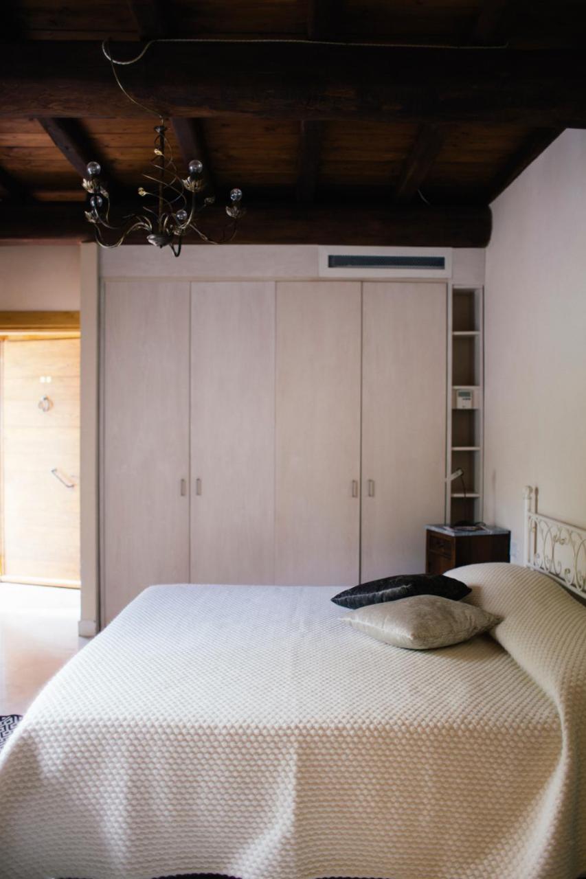 Agriturismo La Burlanda فوسدينوفو المظهر الخارجي الصورة